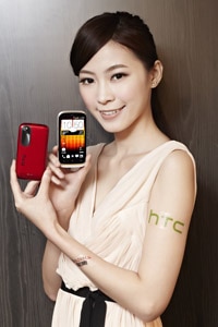 圖三：Desire Q by HTC延續Desire系列的智慧功能及獨家Beats Audio極致音效，讓使用者享受無與倫比的娛樂體驗。
