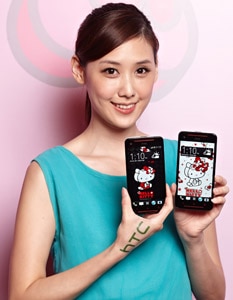 HTC Butterfly s Hello Kitty限量版內建8款量身打造特製桌布，搭配四核心與大容量電池頂級規格，讓消費者感受今秋濃厚的Hello Kitty可愛旋風。